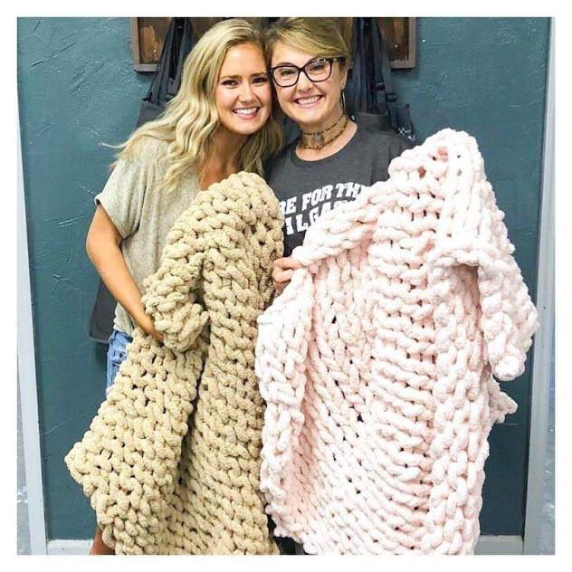 11/23/25 HAND KNIT COZY BLANKET WORKSHOP